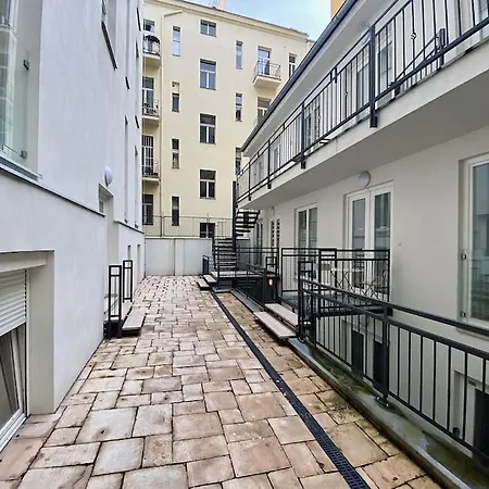 Urban Downtown Apartment